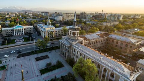 Kyrgyzstán: Silný růst, rostoucí sociální začlenění a atraktivní trh mikrofinancování